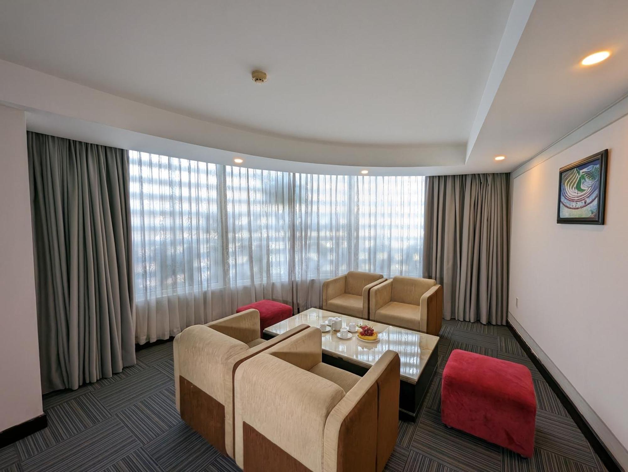 Dong Kinh Hotel Ho Si Minh-város Kültér fotó